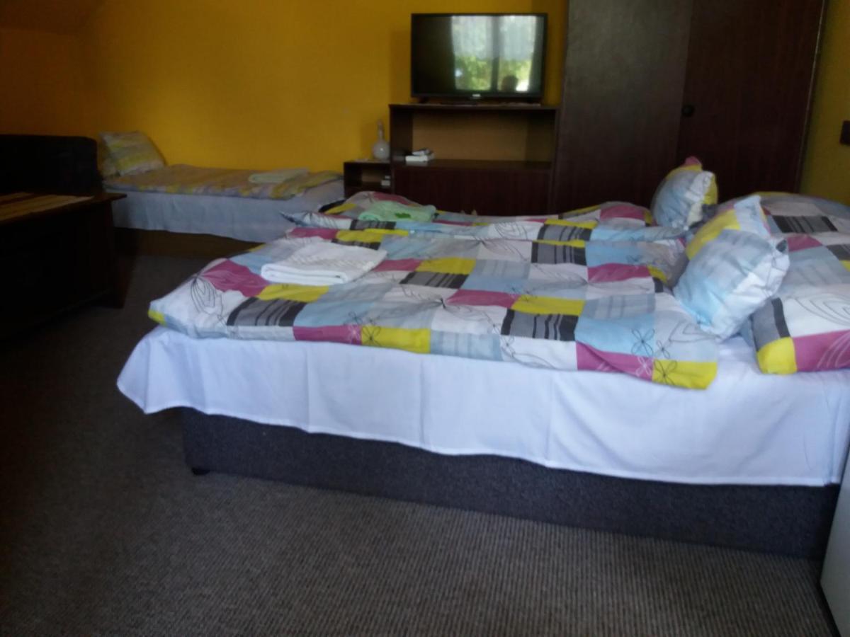 Lillafuered Kapuja Hotel Miskolc Ngoại thất bức ảnh