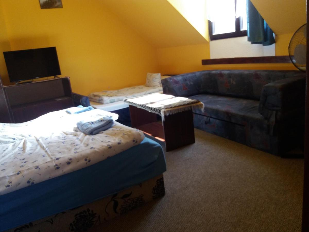 Lillafuered Kapuja Hotel Miskolc Ngoại thất bức ảnh